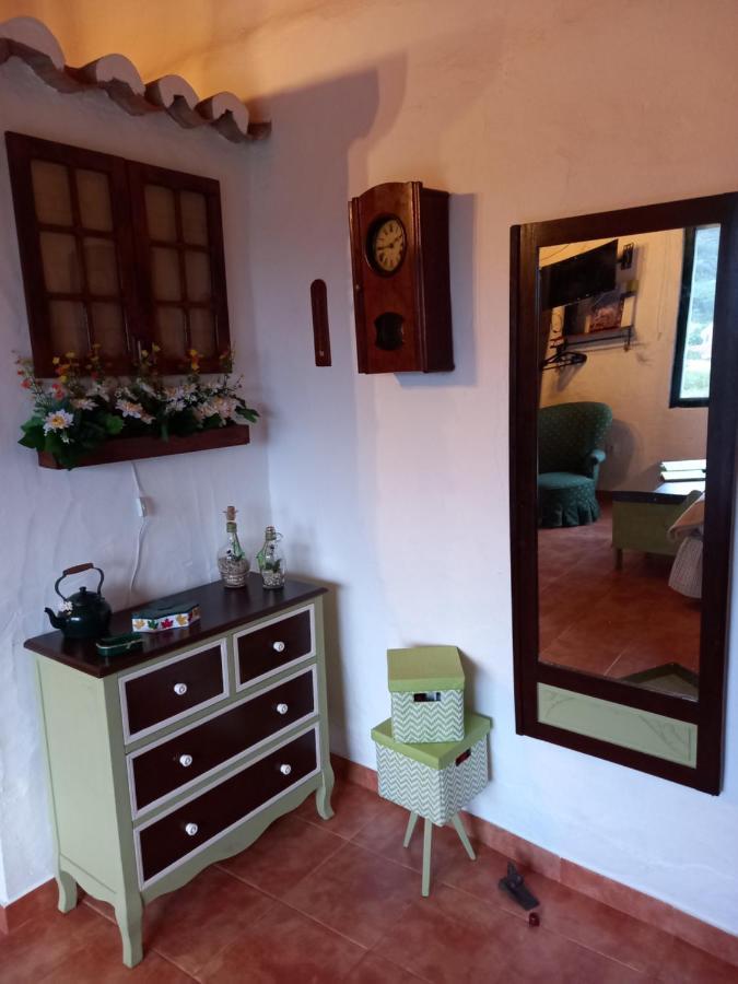 Casinha De Campo- Quintinha Dos Cavalos- Arruda Dos Vinhos Luaran gambar